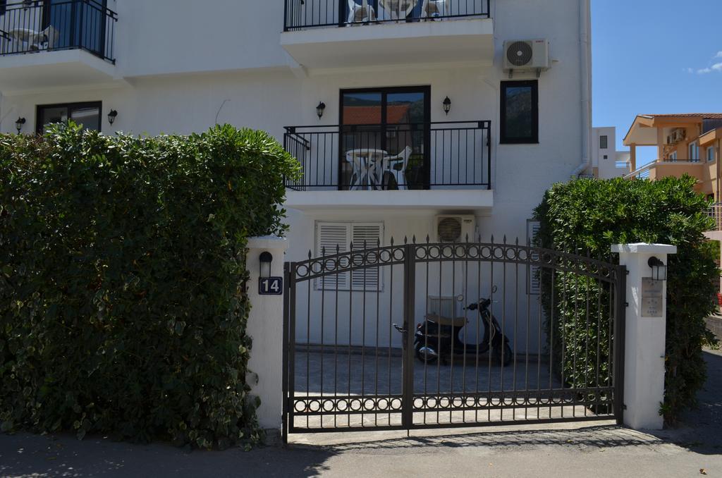 Casablanca Apartments بودفا المظهر الخارجي الصورة